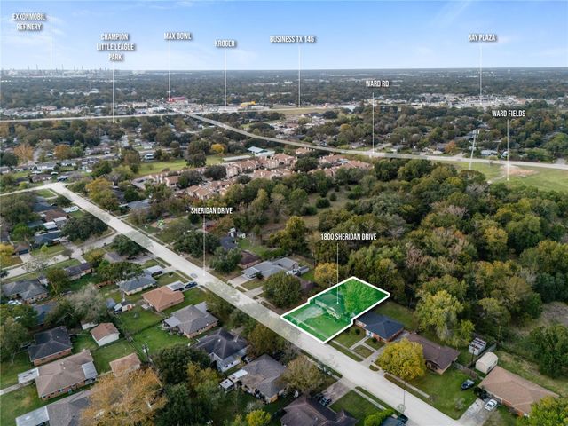 1800 Sheridan Drive, Baytown, TX 77520