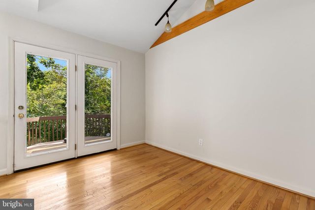 10601 KINLOCH RD, Silver Spring, MD 20903