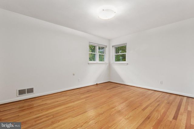 10601 KINLOCH RD, Silver Spring, MD 20903