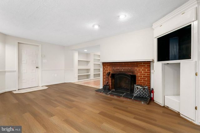 10601 KINLOCH RD, Silver Spring, MD 20903