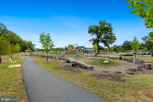 10601 KINLOCH RD, Silver Spring, MD 20903