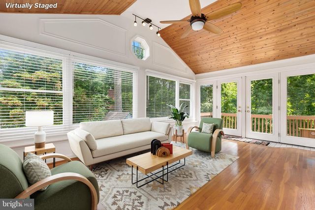 10601 KINLOCH RD, Silver Spring, MD 20903