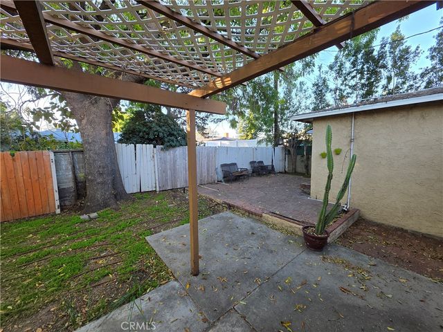 7457 Wish, Lake Balboa, CA 91406