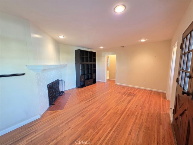 7457 Wish, Lake Balboa, CA 91406