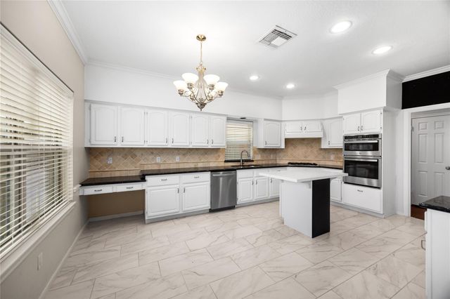 3318 Virgin Island Drive, Sugar Land, TX 77479