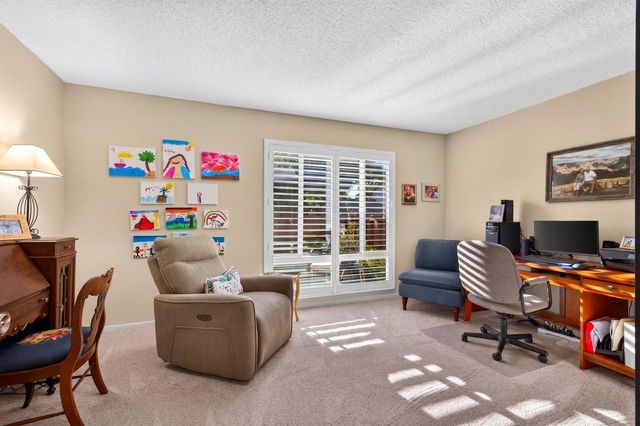 613 Edgebrook Ct, Modesto, CA 95354