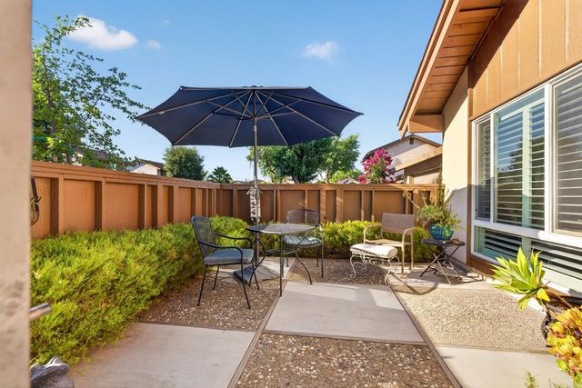 613 Edgebrook Ct, Modesto, CA 95354