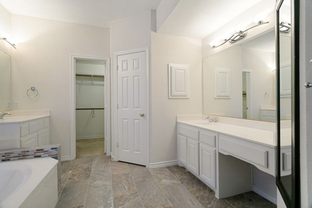 3667 Smoke Tree Trail, Fort Worth, TX 76040