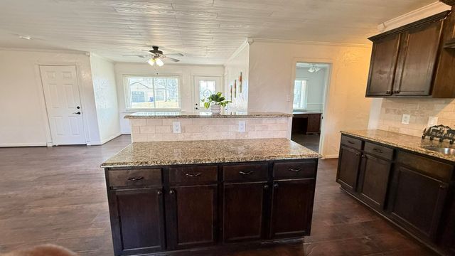 733 High School, Seagoville, TX 75159