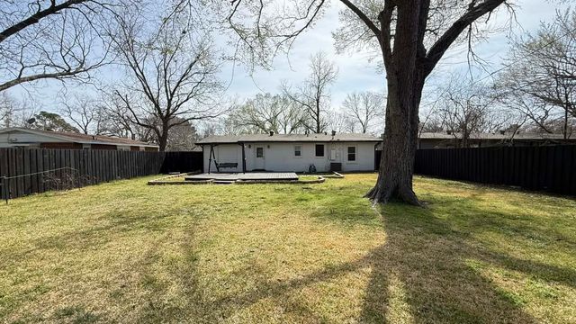 733 High School, Seagoville, TX 75159