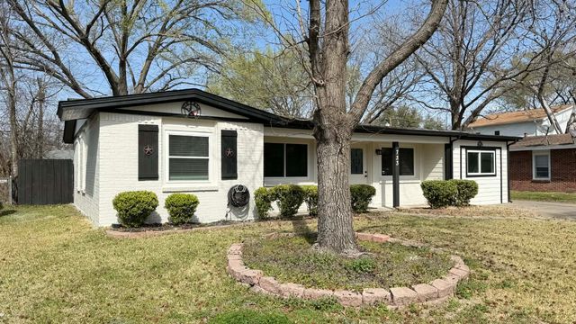 733 High School, Seagoville, TX 75159