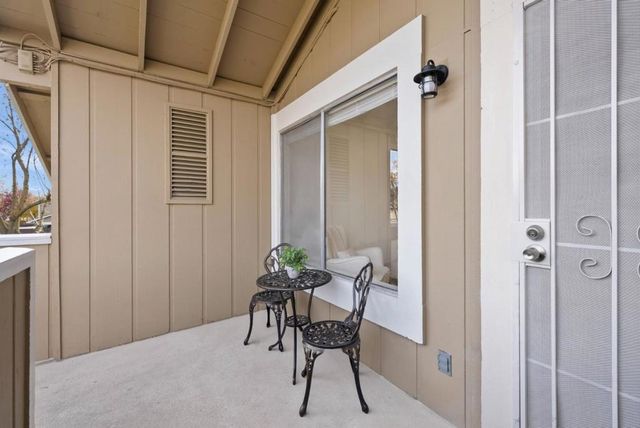 2315 Warfield Way B, San Jose, CA 95122