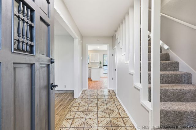 105 W Yuma Court, Broken Arrow, OK 74011