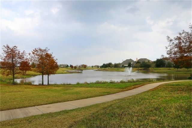 6815 Clemson Lane, Sugar Land, TX 77479