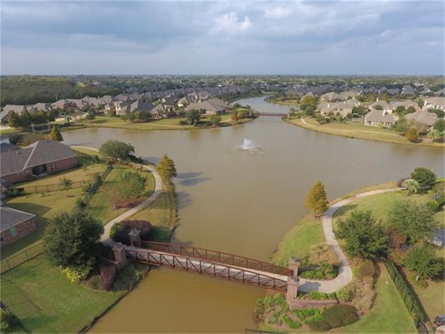 6815 Clemson Lane, Sugar Land, TX 77479