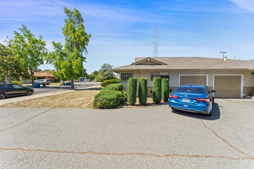 Image 7 of property listing at 106 Verde Court, Los Gatos, CA 95032