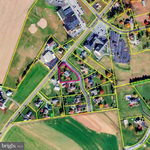 1424 HAY FIELD DR, East Earl, PA 17519