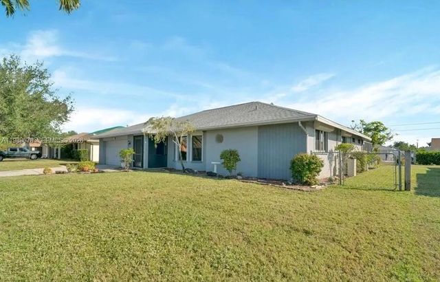 4145 SW 6th Place, Cape Coral, FL 33914