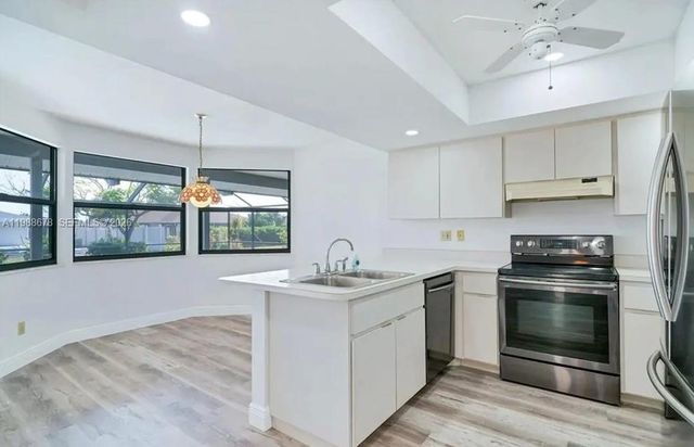 4145 SW 6th Place, Cape Coral, FL 33914