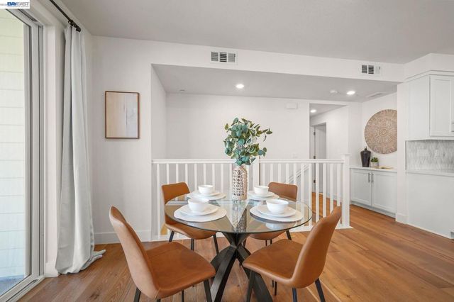 9732 Seawind Way, Newark, CA 94560