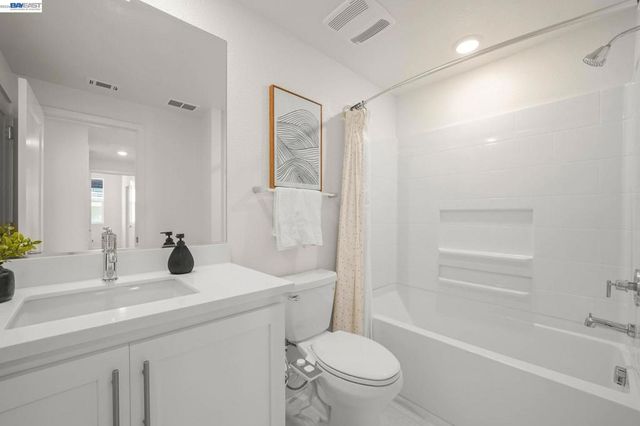 9732 Seawind Way, Newark, CA 94560