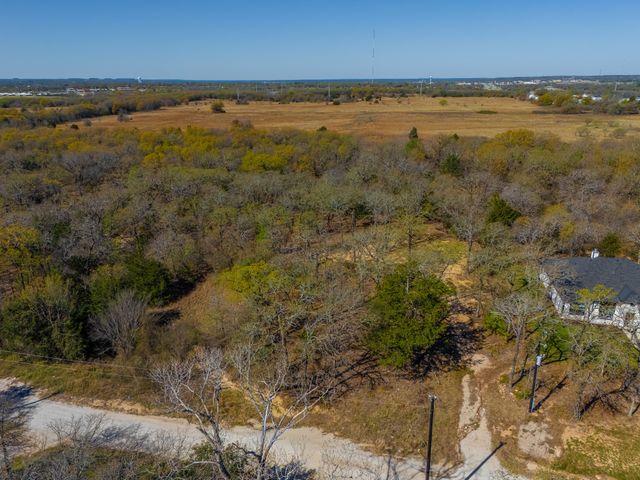 500 Private Road 3204, Bridgeport, TX 76426