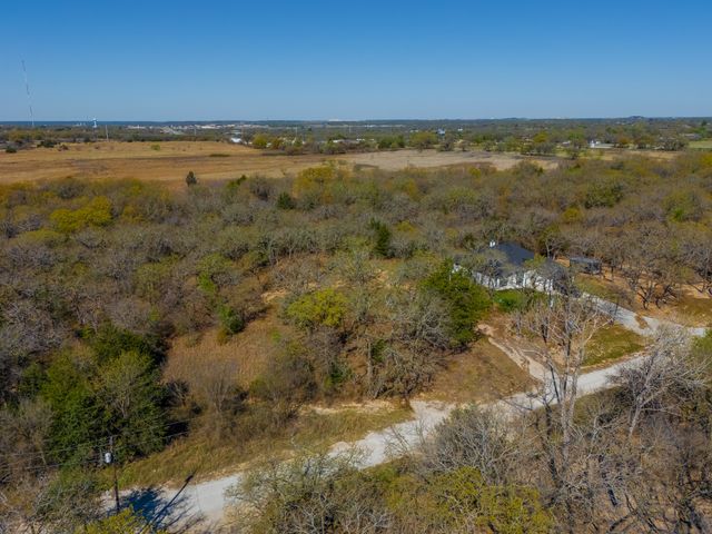 500 Private Road 3204, Bridgeport, TX 76426