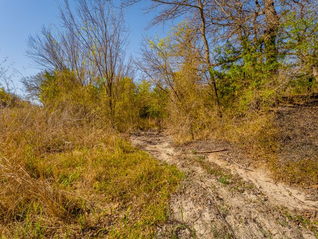 500 Private Road 3204, Bridgeport, TX 76426