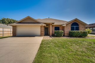 1644 Greenway Court, Midlothian, TX 76065