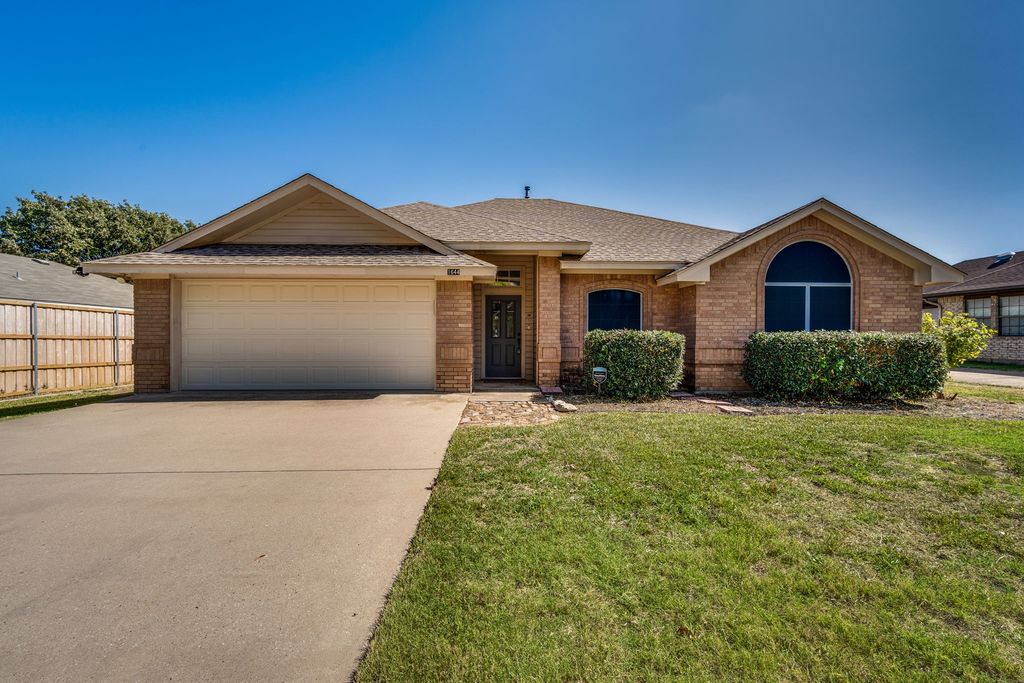 1644 Greenway Court, Midlothian, TX 76065