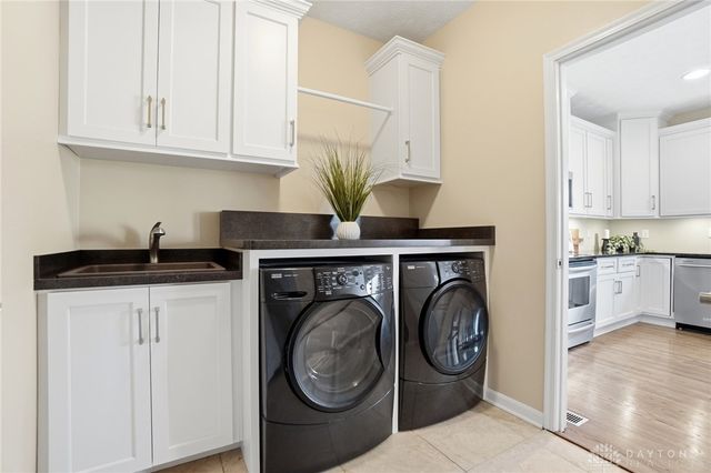 47 Dinsley Place, Springboro, OH 45066