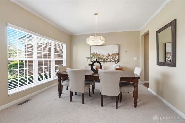 47 Dinsley Place, Springboro, OH 45066