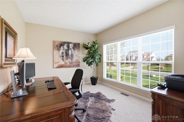 47 Dinsley Place, Springboro, OH 45066