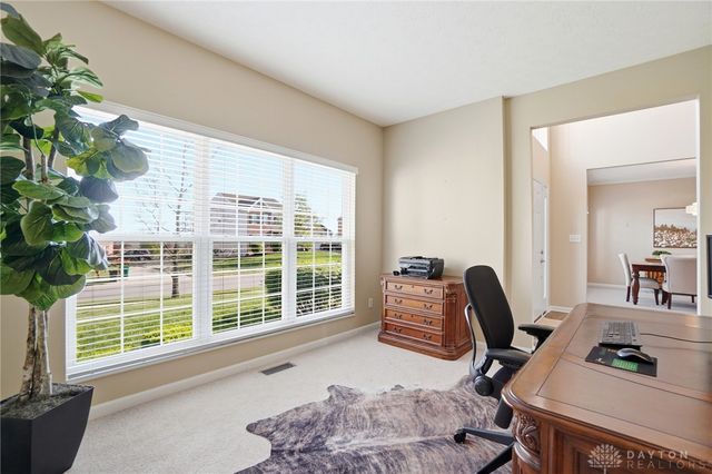 47 Dinsley Place, Springboro, OH 45066