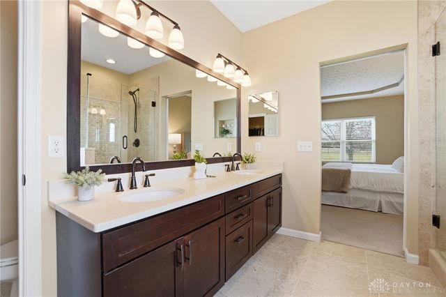 47 Dinsley Place, Springboro, OH 45066