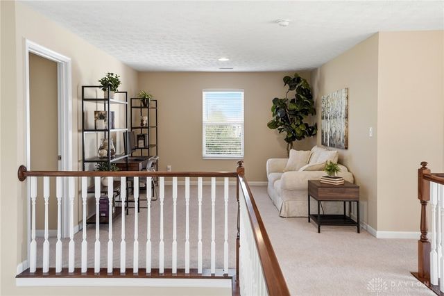 47 Dinsley Place, Springboro, OH 45066