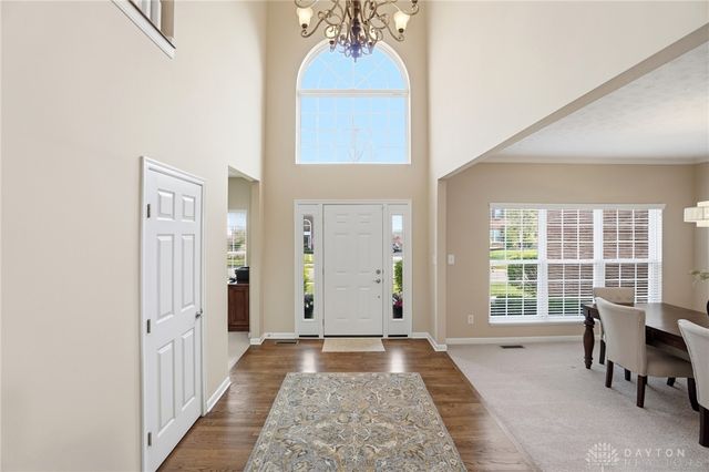 47 Dinsley Place, Springboro, OH 45066