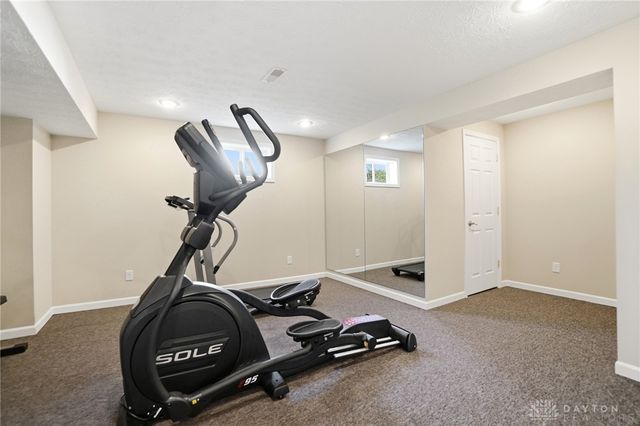 47 Dinsley Place, Springboro, OH 45066