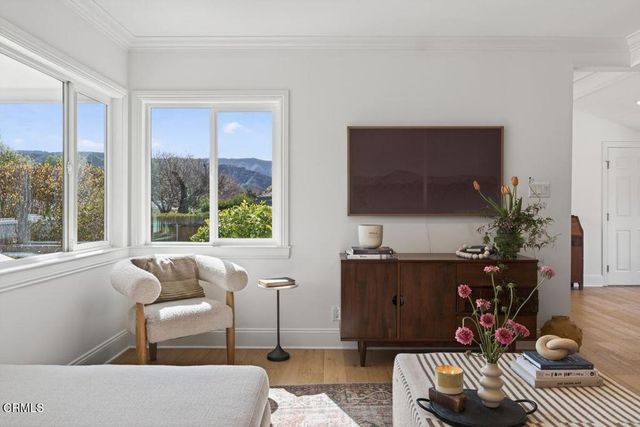 901 Grandview Avenue, Ojai, CA 93023