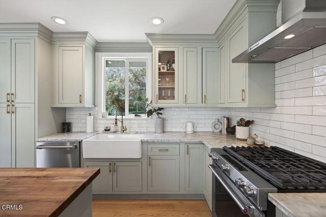 901 Grandview Avenue, Ojai, CA 93023