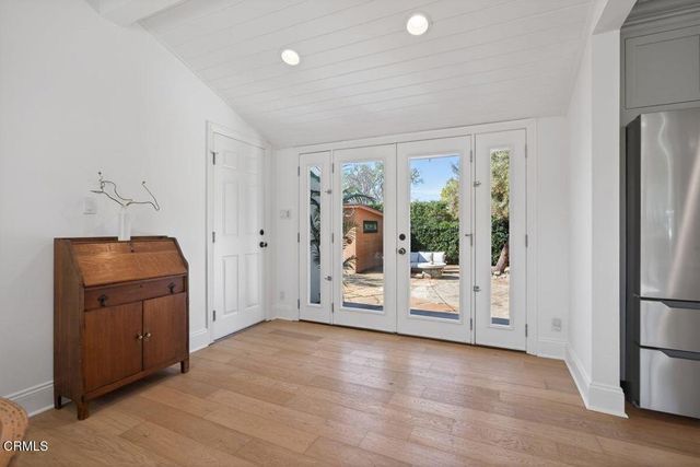 901 Grandview Avenue, Ojai, CA 93023