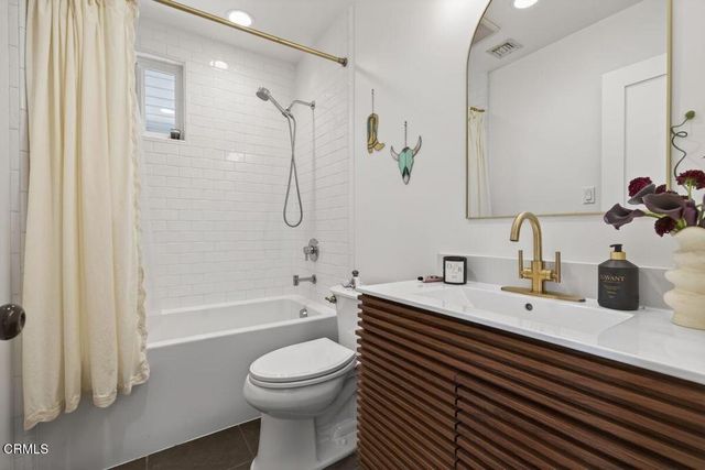 901 Grandview Avenue, Ojai, CA 93023