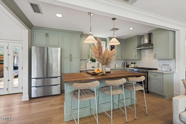 901 Grandview Avenue, Ojai, CA 93023