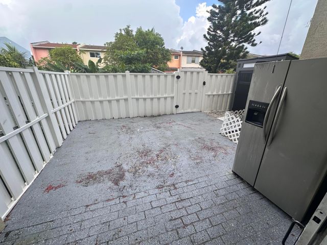 3590 NW 91ST Lane 3590, Sunrise, FL 33351