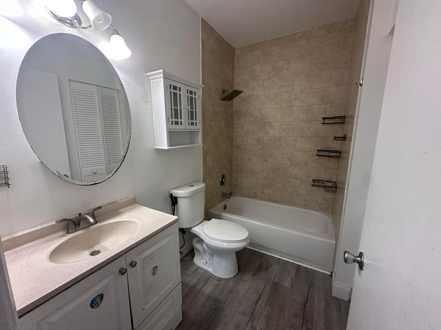 3590 NW 91ST Lane 3590, Sunrise, FL 33351