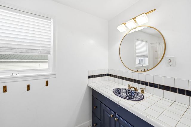 714 N Cedar St, Winchester, TN 37398