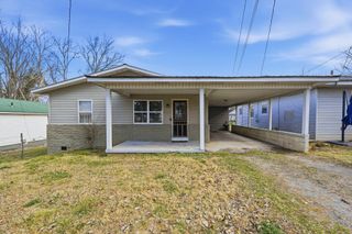 714 N Cedar St, Winchester, TN 37398