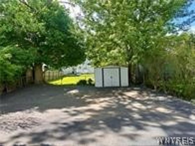 60 Sage Avenue, Buffalo, NY 14210