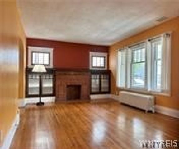 60 Sage Avenue, Buffalo, NY 14210