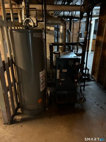 14 Buell Street, New Britain, CT 06051